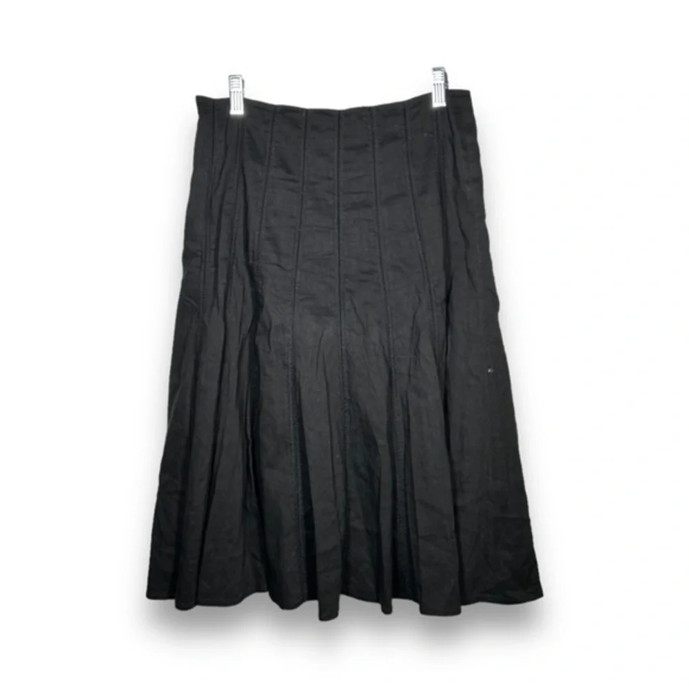 Ellie Tahari Black Grunge, Academia Pleated Midi Skirt Size Small - 